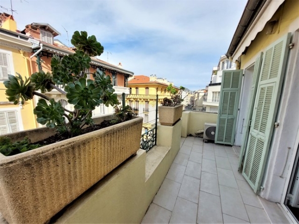 Apartment for Sale in Nice