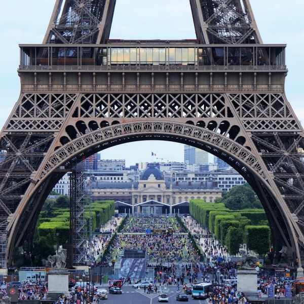 eiffel-tower-1290.jpg eiffel-tower-1290.jpg